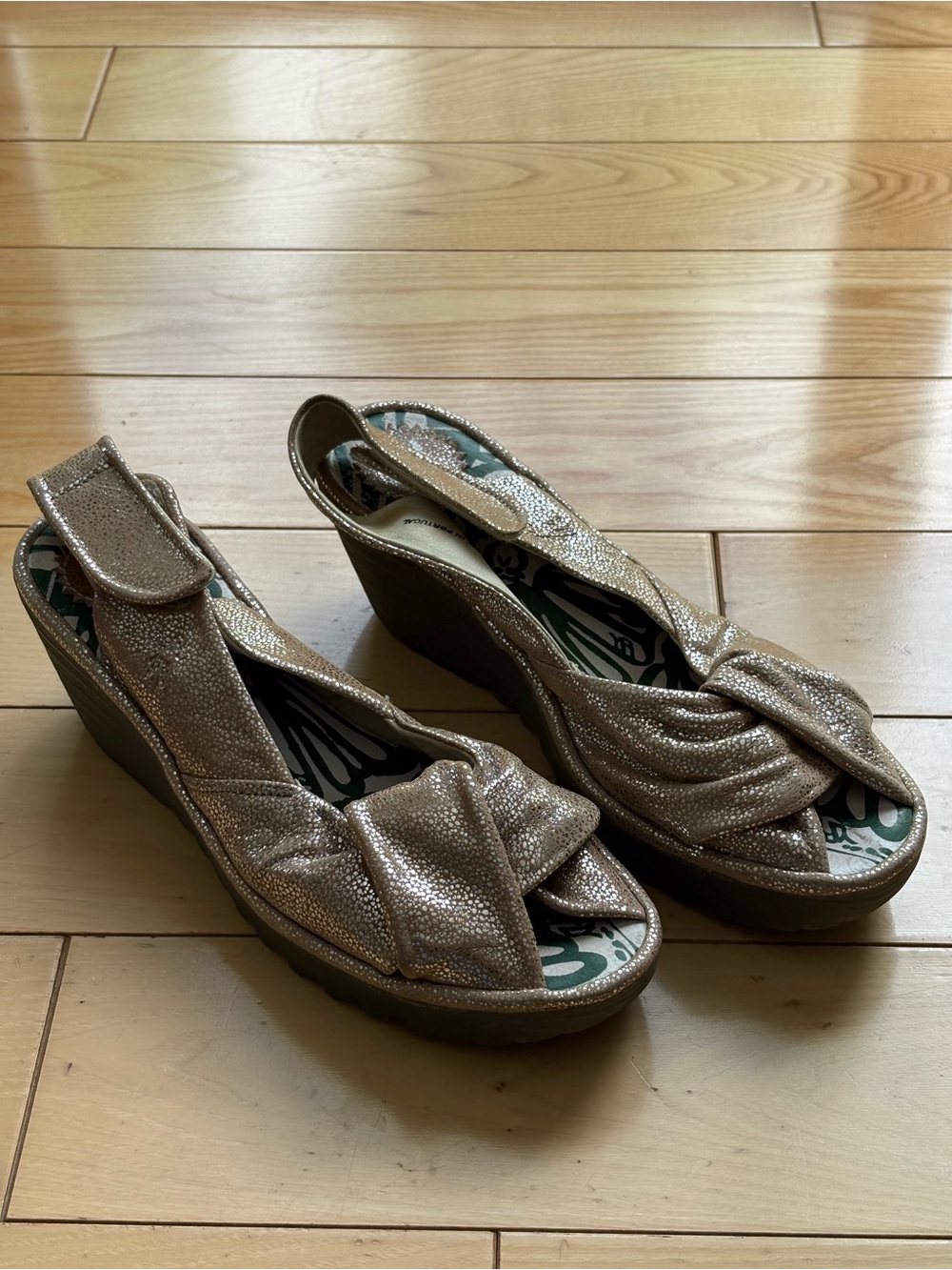 Fly London Metallic Leather Wedge Sandals, Portugal Bronze Gold Platform, Sz 9